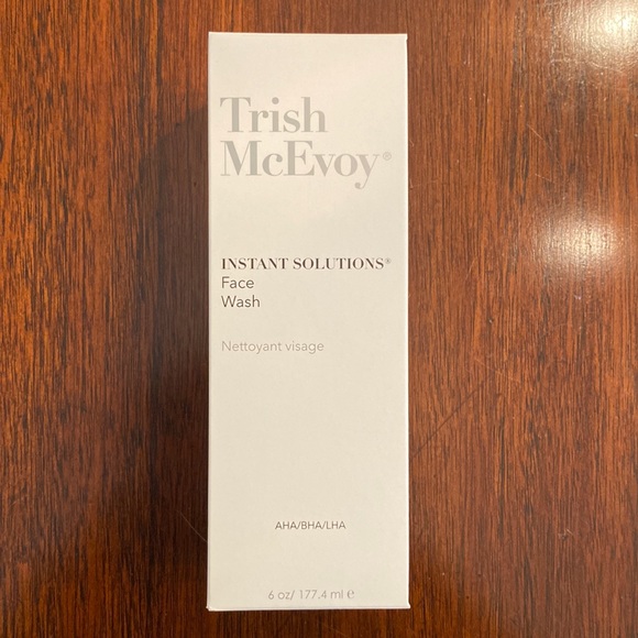 Trish McEvoy Other - Trish McEvoy Instant Solutions Face Wash Cleanser 6 oz. New in Box Unopened